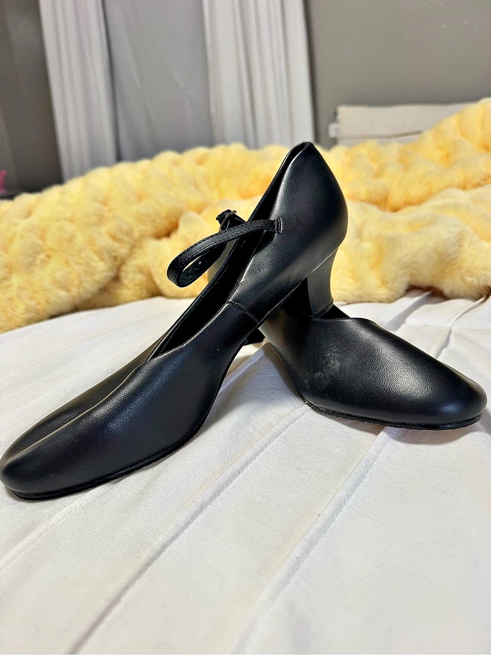 Balera Character Heels Black With Buckle